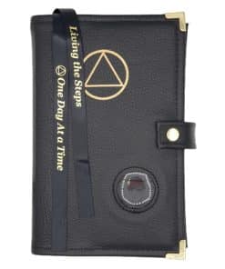 Big Book Regular Hardback – Serenity Prayer/Medallion Holder with Snap/Bookmark/Penholder/Metal Tips (Black) LDDAA0906